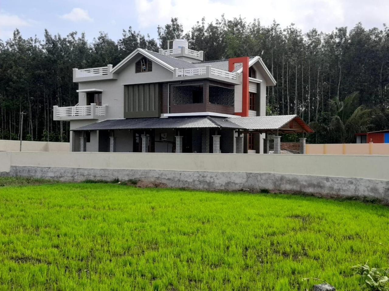 The Grassland Homestay Chikmagalūr Extérieur photo