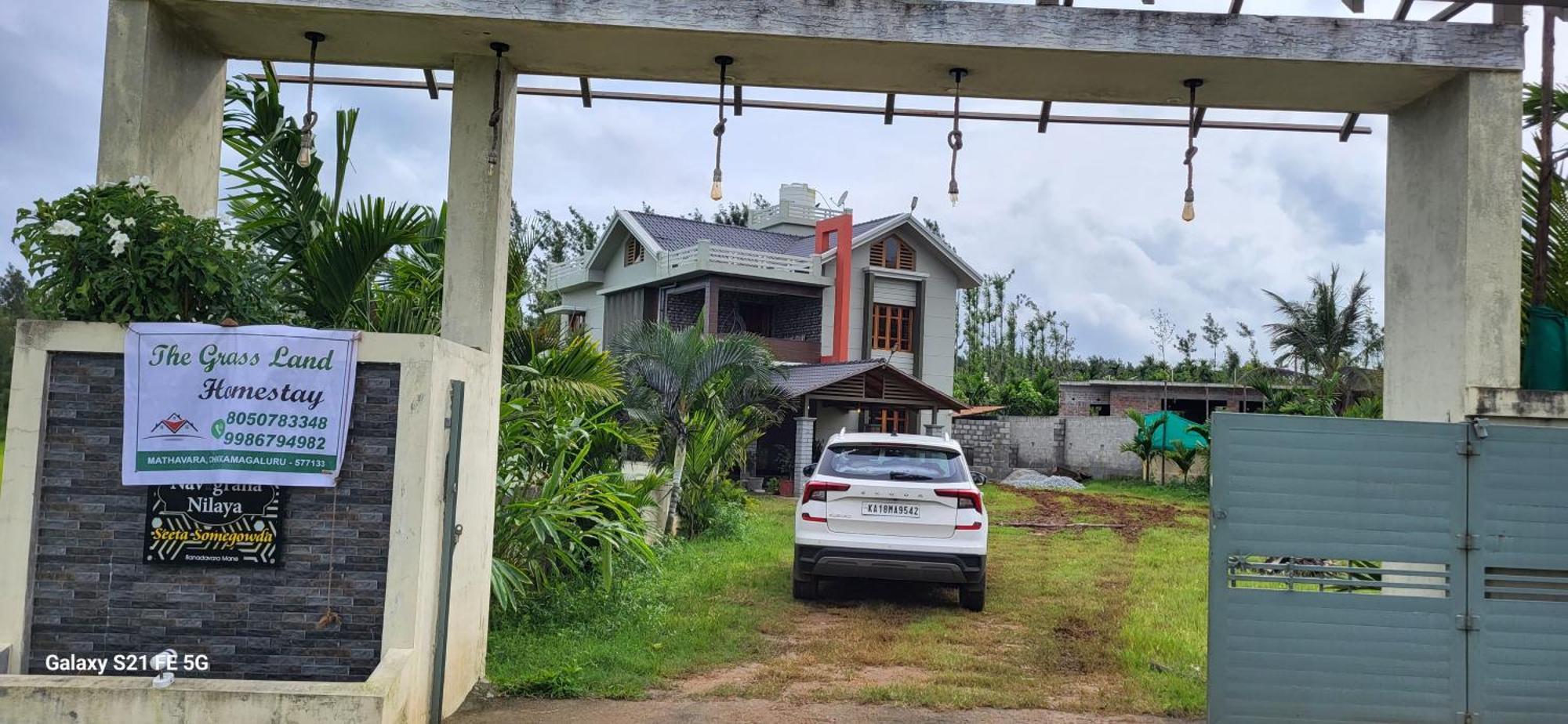 The Grassland Homestay Chikmagalūr Extérieur photo